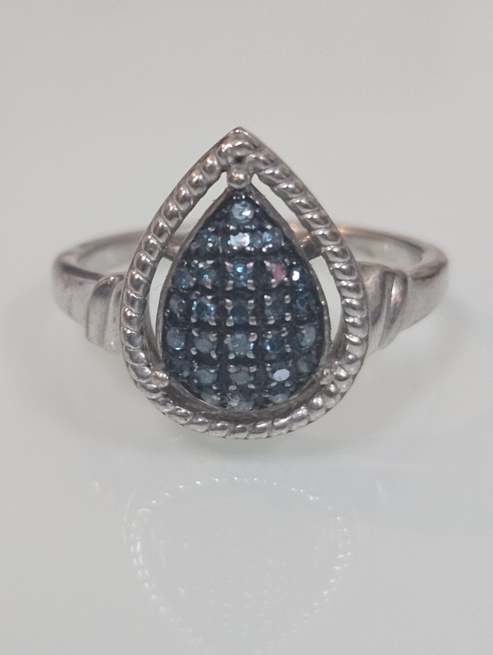 925 Pear-Shaped Blue Diamond Signed SJ Sterling Silver Ring Size 8 US